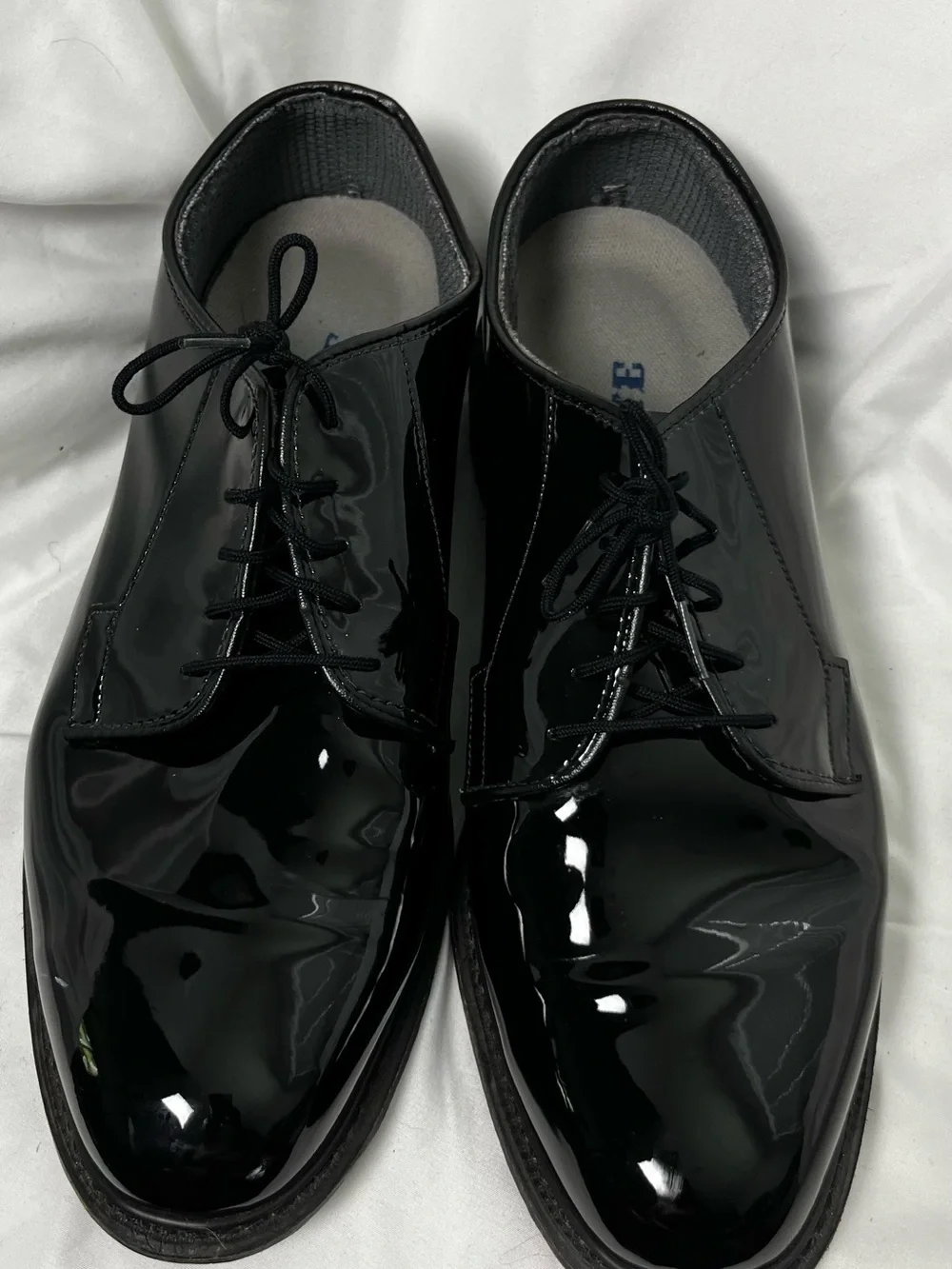 Bates Black Patent Leather Lace-Up Oxfords